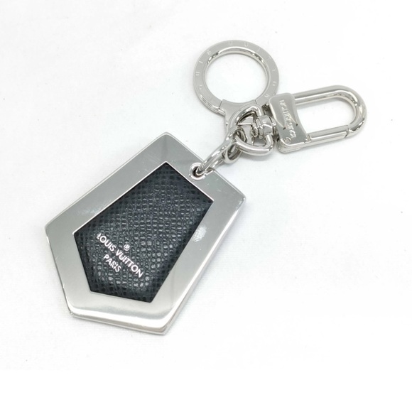 Louis Vuitton Tiaga Black and Silver Keychain - Picture 1 of 2